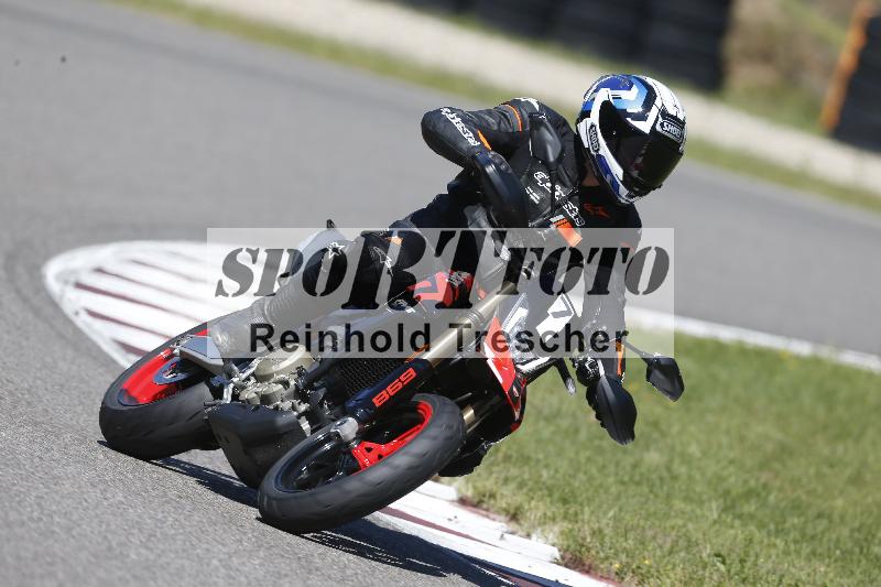 /Archiv-2025/48 25.08.2025 Cornu Master School ADR/blau-bleu/7